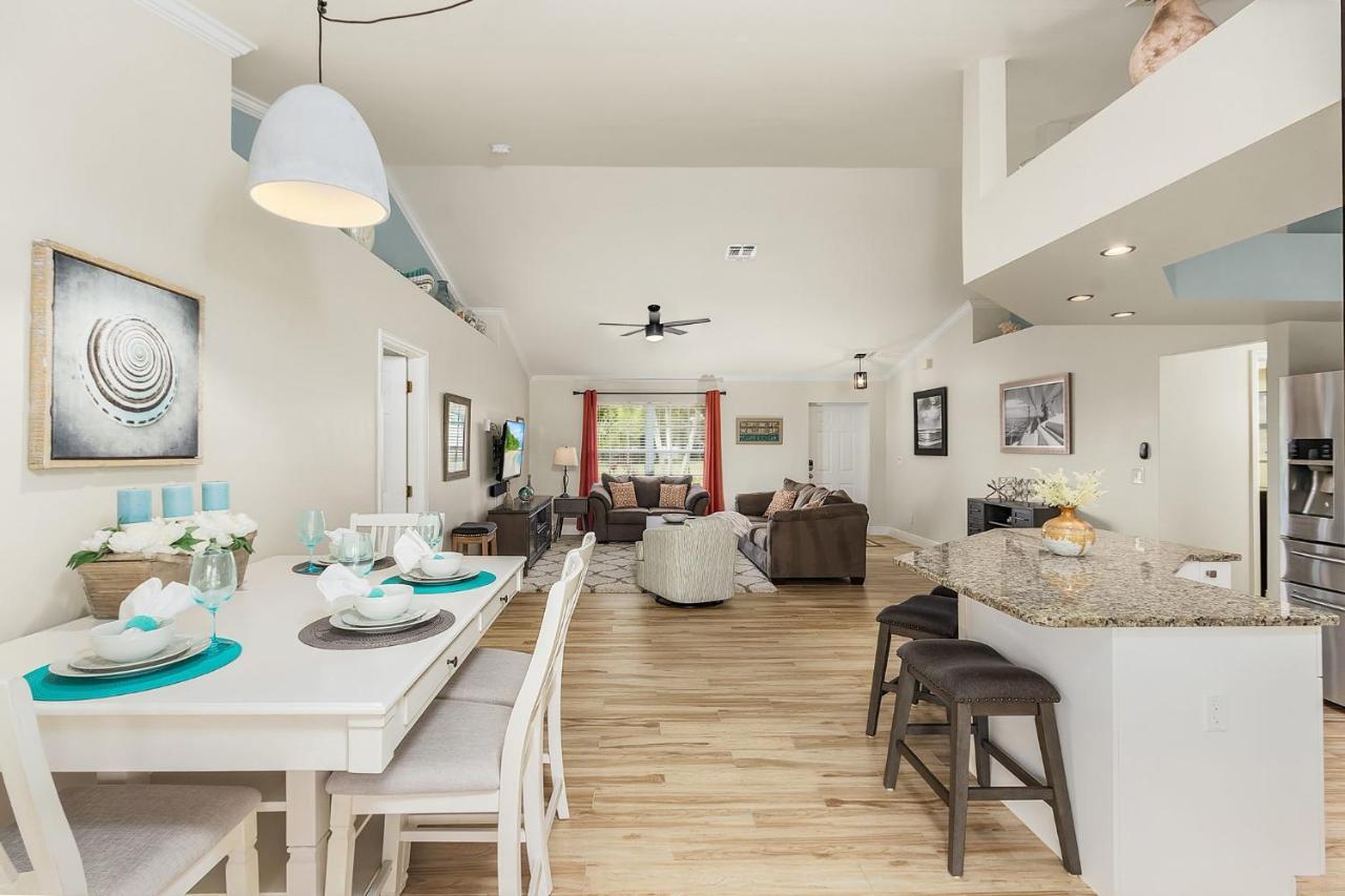 Villa Three Sisters - Roelens Vacations Cape Coral Bagian luar foto